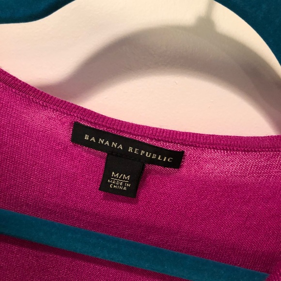 Banana Republic pink knit sleeveless top - Picture 2 of 4